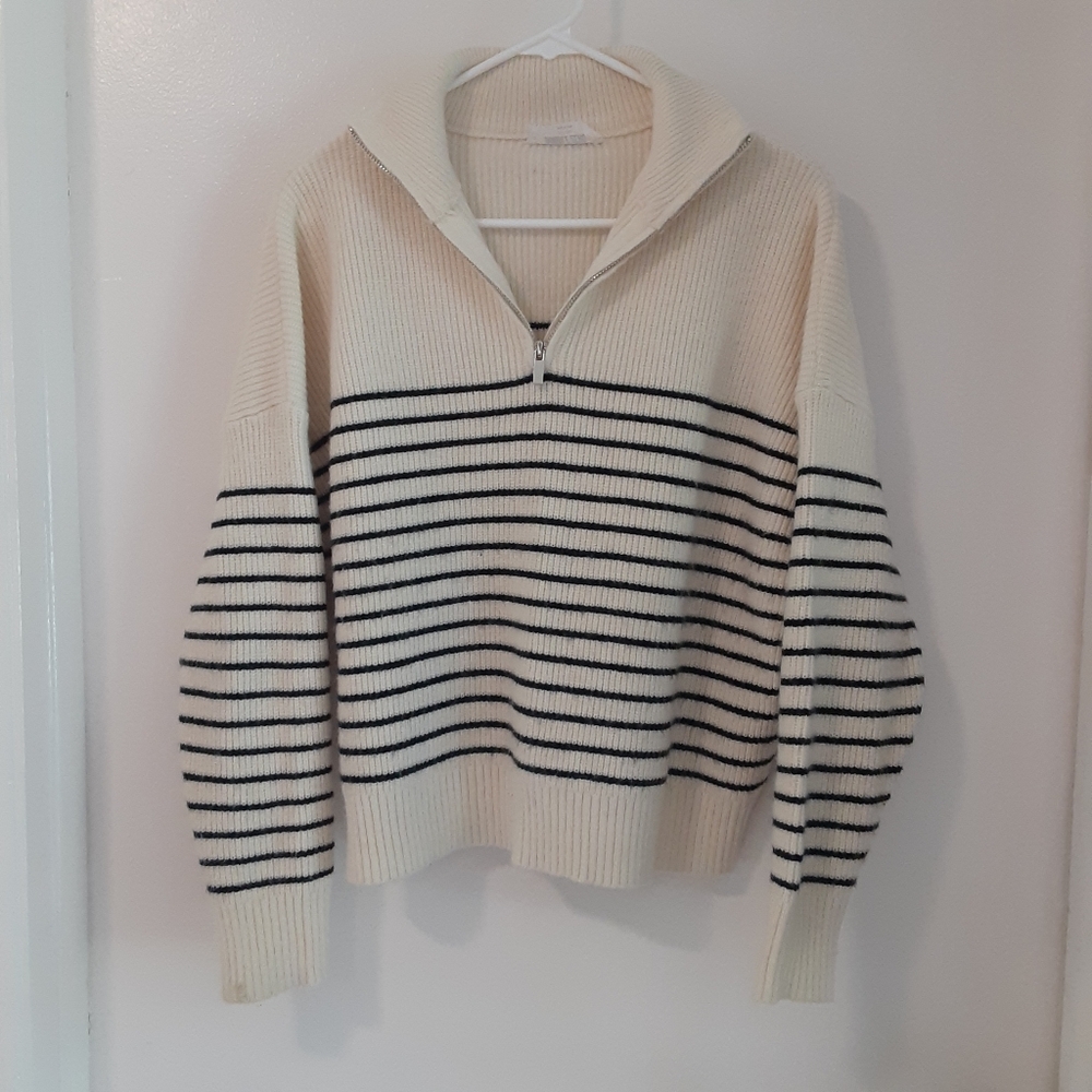 Double Zero Cream and Black Striped Zip Sweater Spicy Small